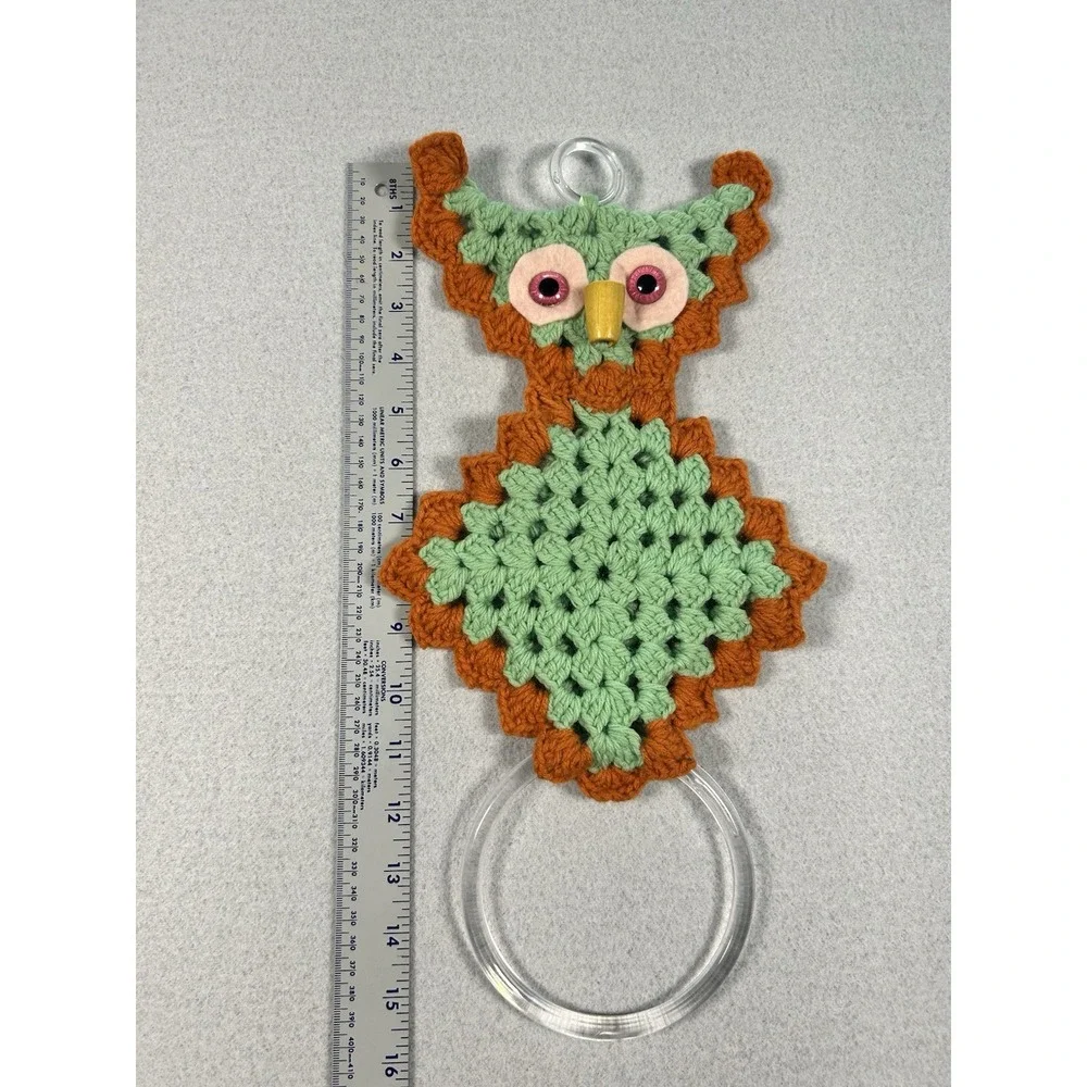 Vtg Crochet Owl Hand Towel Holder with Real looking Eyes Green Brown MCM